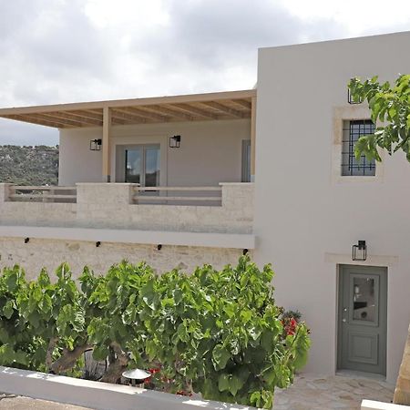 Amvikas Suites-Sitia Екстер'єр фото