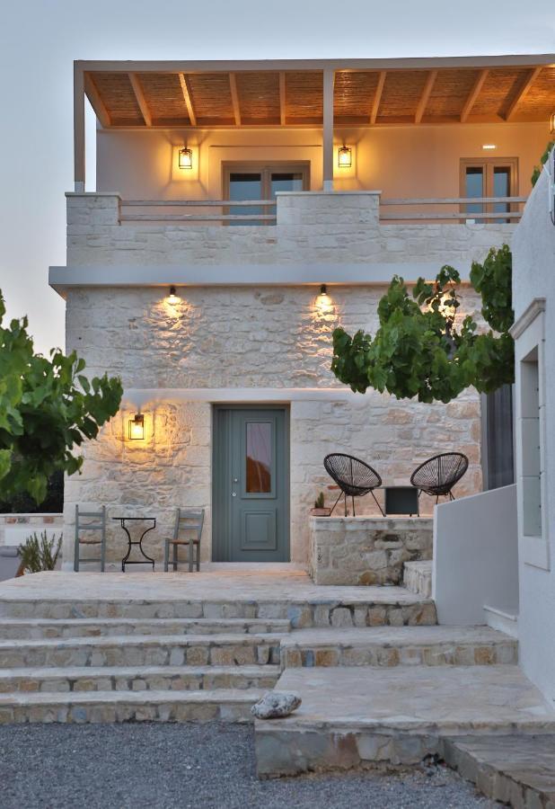 Amvikas Suites-Sitia Екстер'єр фото