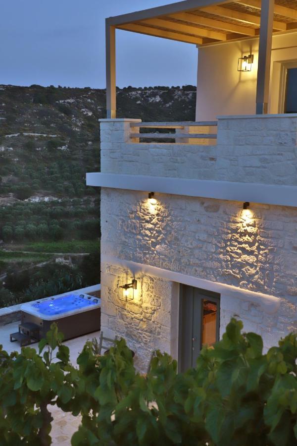 Amvikas Suites-Sitia Екстер'єр фото