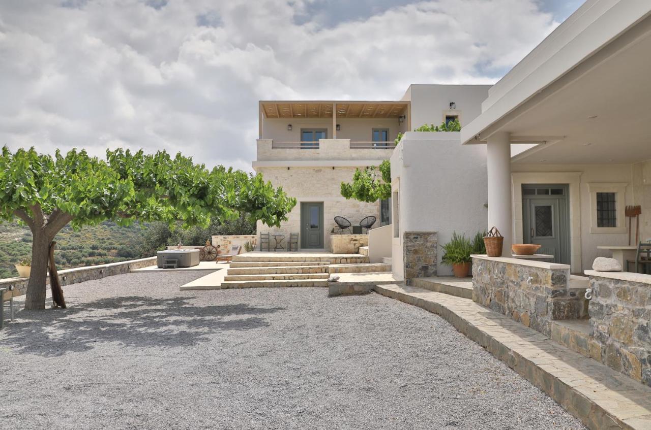 Amvikas Suites-Sitia Екстер'єр фото