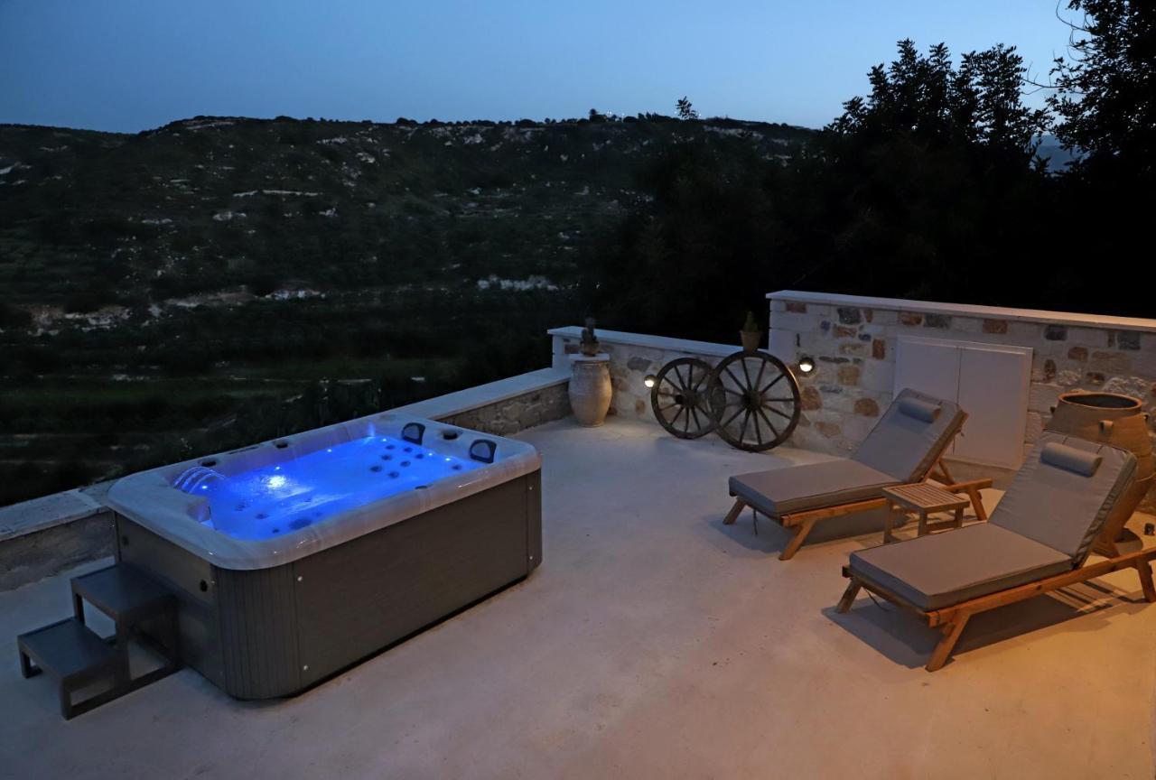 Amvikas Suites-Sitia Екстер'єр фото