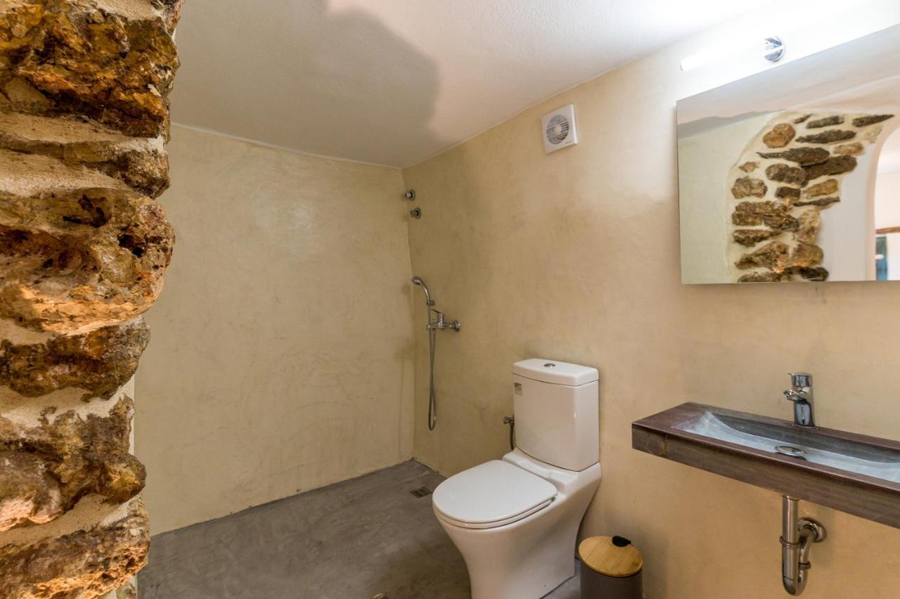Amvikas Suites-Sitia Екстер'єр фото